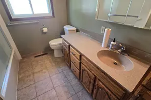 1909 9th St SW, Austin, MN 55912 - Photo 23