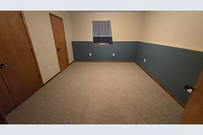 1909 9th Street SW, Austin, MN 55912 - Photo 33