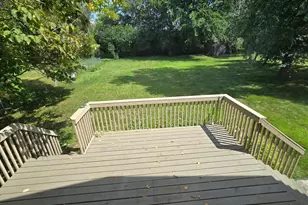 1909 9th St SW, Austin, MN 55912 - Photo 5