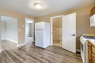 153 4th Ave S, South Saint Paul, MN 55075 - Photo 7