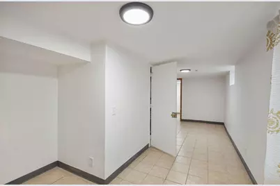 1024 Western Avenue N, Saint Paul, MN 55117 - Photo 25