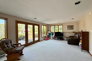 404 S 4th St, Goodhue, MN 55027 - Photo 17
