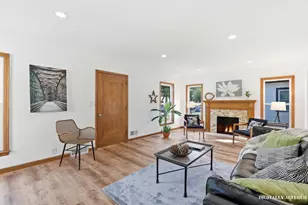 1515 Upton Ave N, Minneapolis, MN 55411 - Photo 5