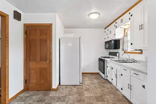3137 Florida Ave S, Saint Louis Park, MN 55426 - Photo 9