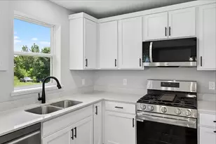 37559 Greenway Ave, North Branch, MN 55056 - Photo 15