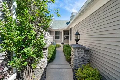 2996 Highcourte, Roseville, MN 55113 - Photo 9