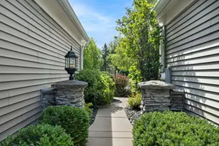 2996 Highcourte, Roseville, MN 55113 - Photo 13