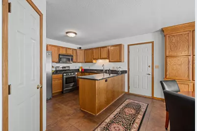 2996 Highcourte, Roseville, MN 55113 - Photo 27