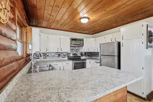 1150 60th Ave, Roberts, WI 54023 - Photo 7