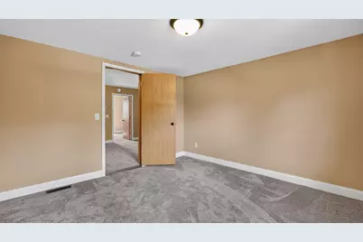 106 Lark St, Sandstone, MN 55072 - Photo 31