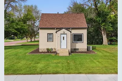 412 S Central Avenue, Mapleton, MN 56065 - Photo 1