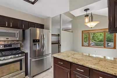 2512 8th Street, White Bear Lake, MN 55110 - Photo 15