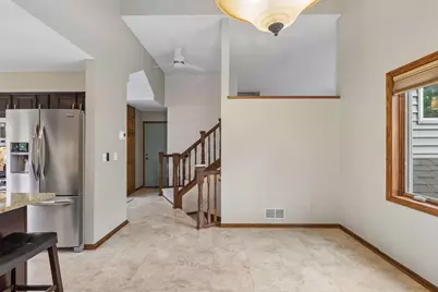 2512 8th Street, White Bear Lake, MN 55110 - Photo 17