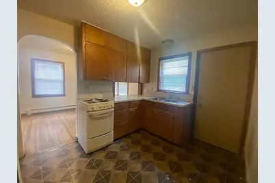 716 8th Street S, Moorhead, MN 56560 - Photo 5