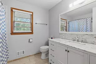 1300 Lakeview Ave, Mendota Heights, MN 55120 - Photo 17