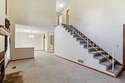 6604 Upper 23rd Street N, Oakdale, MN 55128 - Photo 5