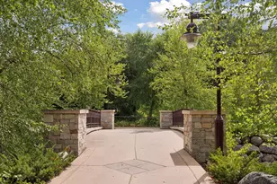 701 Coventry Ln, Edina, MN 55435 - Photo 43