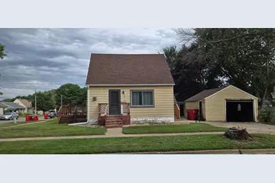 1001 8th Street SE, Austin, MN 55912 - Photo 3