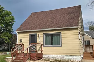 1001 8th St SE, Austin, MN 55912 - Photo 1