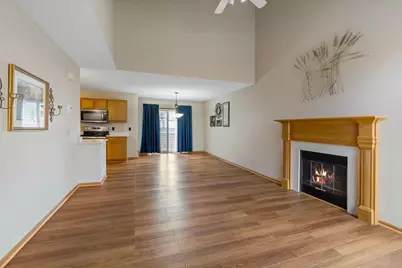 13891 Granada Way #39, Apple Valley, MN 55124 - Photo 3