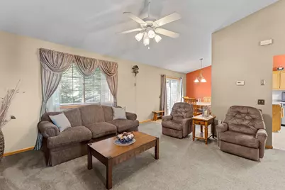 1070 Pine Street, Farmington, MN 55024 - Photo 9