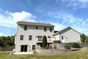 1617 9th Street W, Albert Lea, MN 56007 - Photo 3