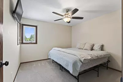 9143 Forestview Lane N, Maple Grove, MN 55369 - Photo 15