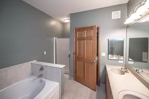 500 Greenhaven Dr, Burnsville, MN 55306 - Photo 23
