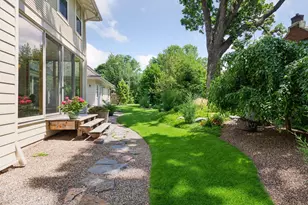 2225 E Lake Of The Isles Pkwy, Minneapolis, MN 55405 - Photo 85