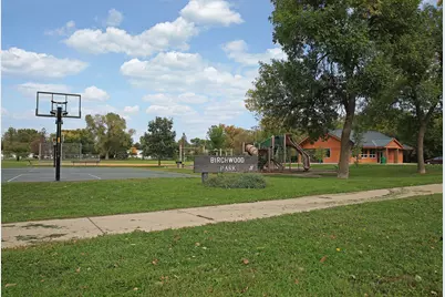 2848 Edgewood Avenue S, Saint Louis Park, MN 55426 - Photo 39