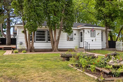 308 Roosevelt Street, Alexandria, MN 56308 - Photo 3