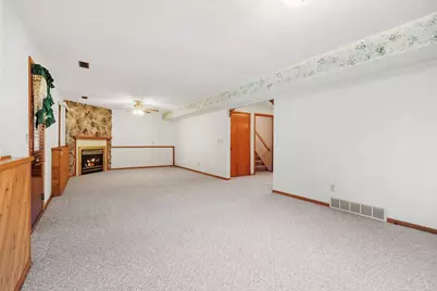 700 W Welco Drive, Montgomery, MN 56069 - Photo 11