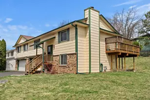 4100 Jordan Ave N, New Hope, MN 55427 - Photo 25
