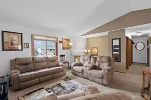 4100 Jordan Ave N, New Hope, MN 55427 - Photo 5