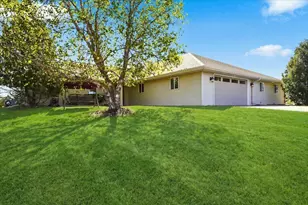 919 Waxon Ln, Hudson, WI 54016 - Photo 1