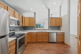 919 Waxon Ln, Hudson, WI 54016 - Photo 25