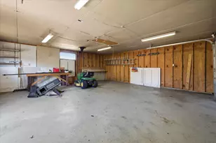 119 S Walnut St, Belle Plaine, MN 56011 - Photo 33