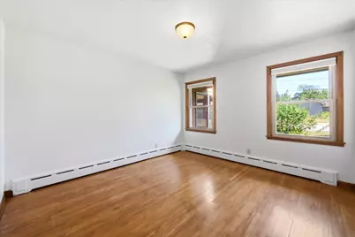 119 S Walnut Street, Belle Plaine, MN 56011 - Photo 13