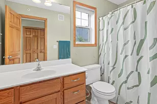 8304 Townsend Dr, Eden Prairie, MN 55344 - Photo 17