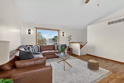 5852 Excalibur Court NW, Rochester, MN 55901 - Photo 5