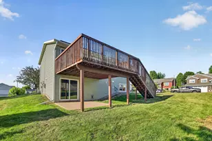 5852 Excalibur Ct NW, Rochester, MN 55901 - Photo 25