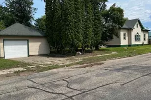 302 Cedar Ave NW, Cass Lake, MN 56633 - Photo 39