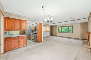 2721 June Ave N, Golden Valley, MN 55422 - Photo 11