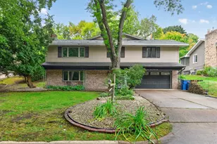 2721 June Ave N, Golden Valley, MN 55422 - Photo 3