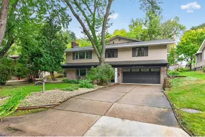 2721 June Avenue N, Golden Valley, MN 55422 - Photo 1