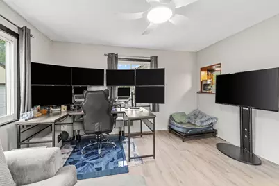 4258 Islemount Place, Robbinsdale, MN 55422 - Photo 11