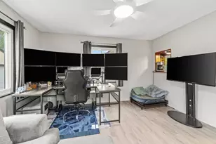 4258 Islemount Pl, Robbinsdale, MN 55422 - Photo 11