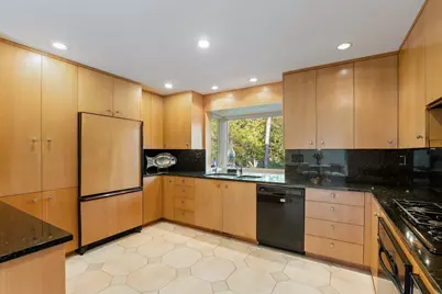 4905 Regents Walk, Excelsior, MN 55331 - Photo 21