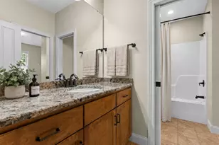 3876 Berkshire Rd SW, Rochester, MN 55902 - Photo 9