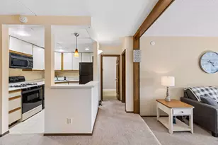 6710 Vernon Ave S, Edina, MN 55436 - Photo 9